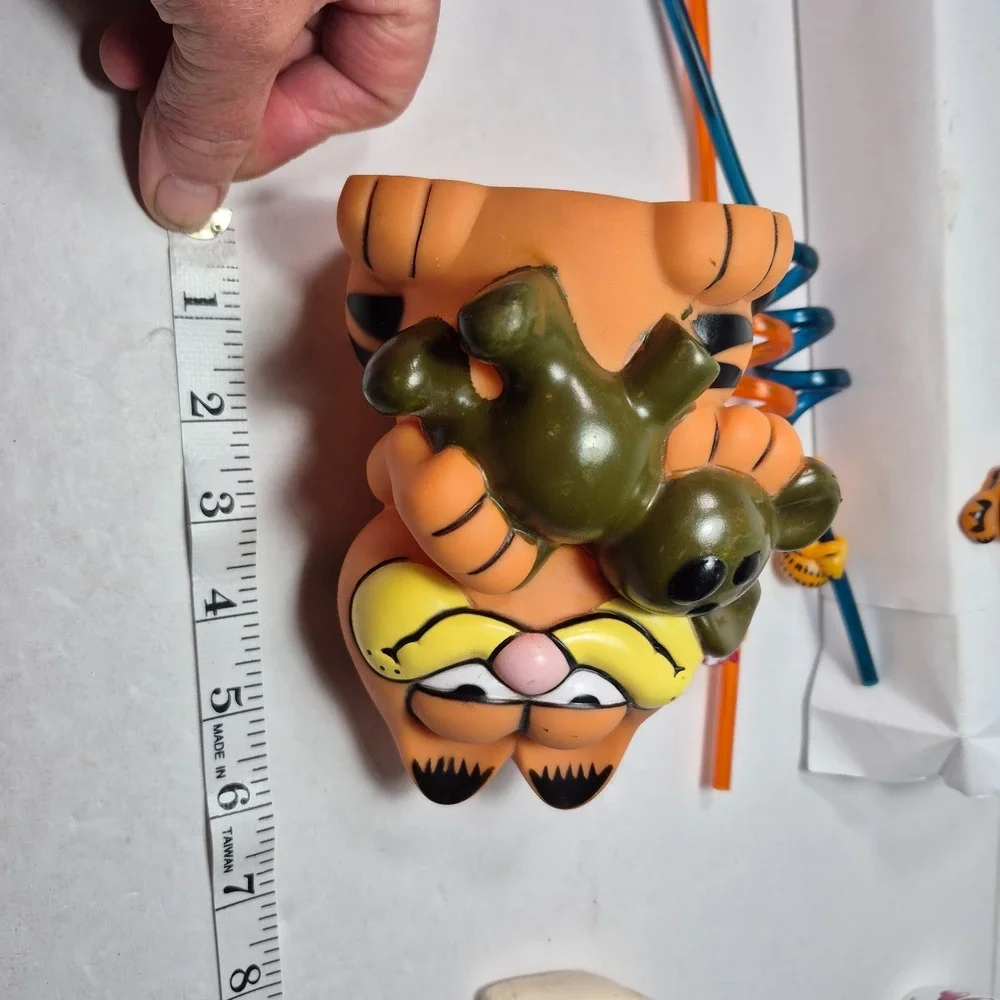 Vintage Garfield Rubber Pencil Topper Silly Straws Garfield /Pokey Piggy Bank